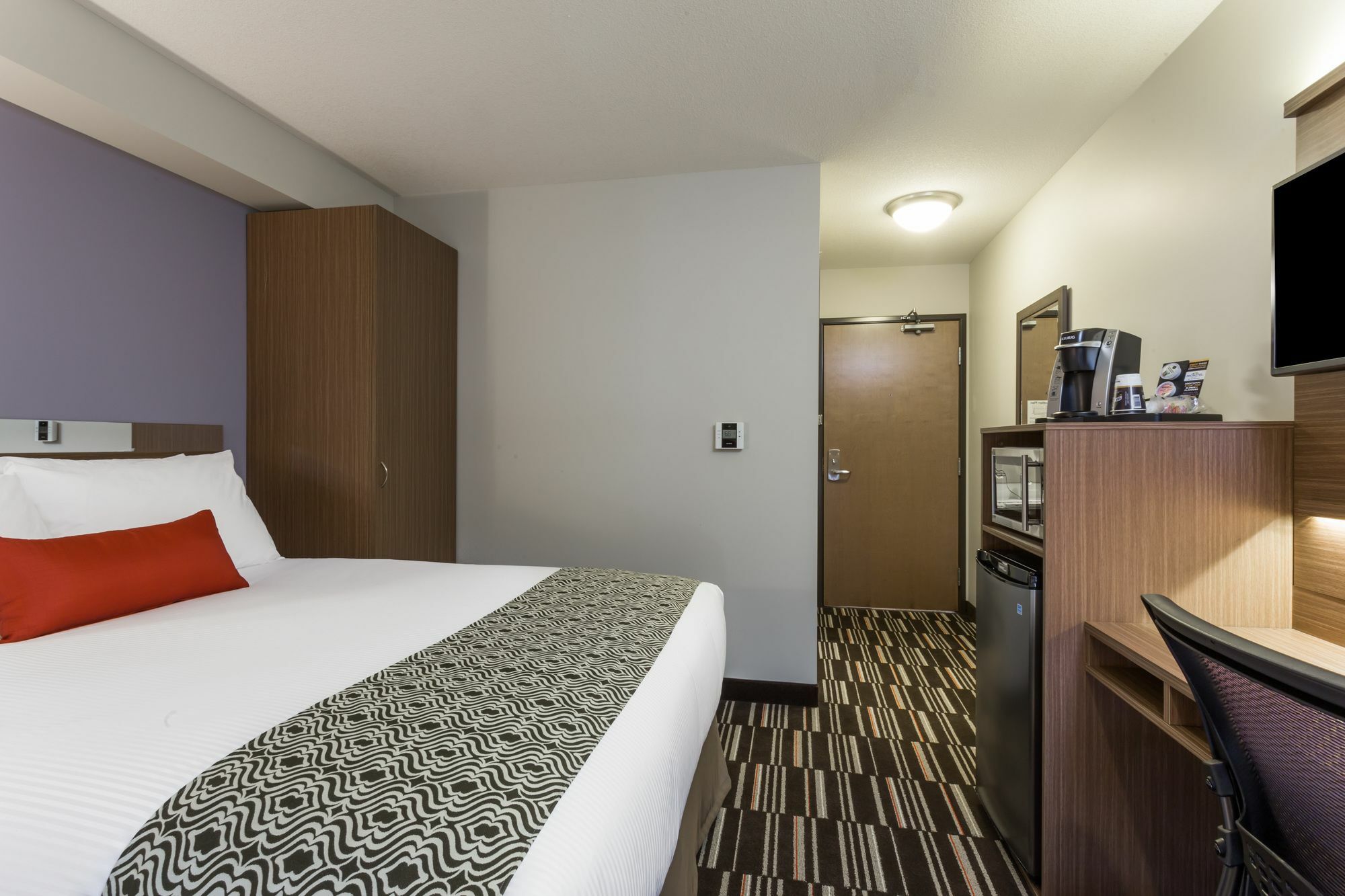 Microtel Inn & Suites By Wyndham Fort Saint John Fort St. John Exterior photo