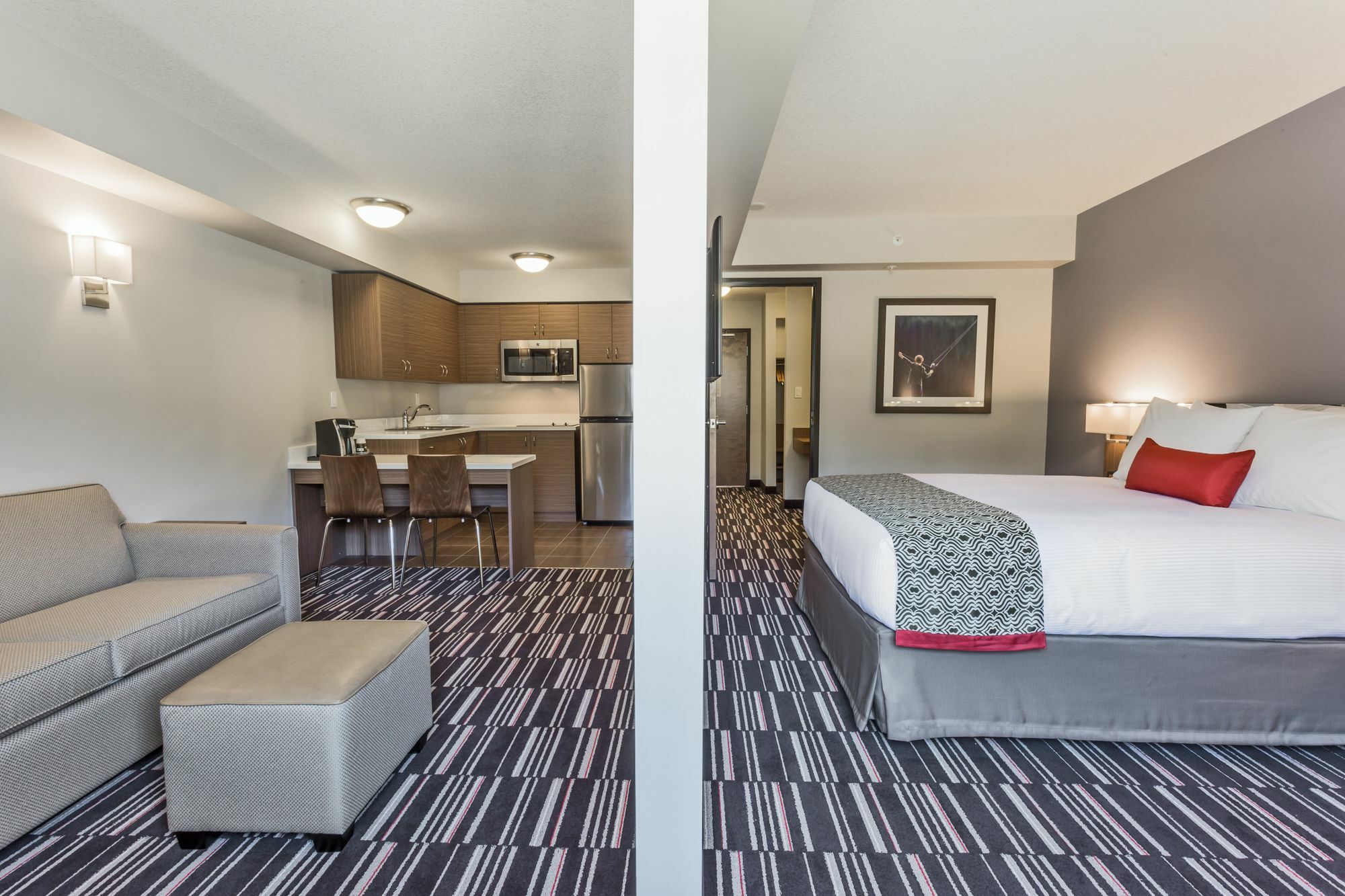 Microtel Inn & Suites By Wyndham Fort Saint John Fort St. John Exterior photo